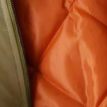 Damen Wattierte Jacke quilting Bomber Jacke kurz dünn Gepolsterte  Seite reißverschluss Ärmel Mantel piloten Hals