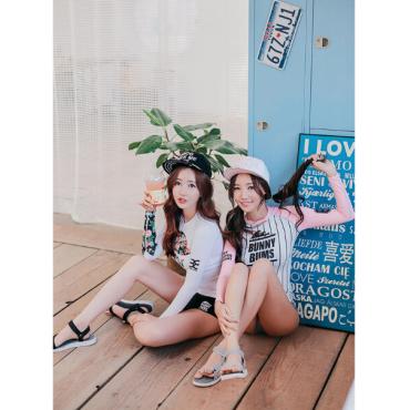 neuer Stil Damen lange Ärmel Hautausschlag wache Sport zwei Stücke Bademode Badeanzug Badeanzug surfen Anzug Neoprenanz