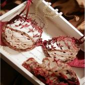 kostenLoser Versand Mode dessous Versuchung Transparente ultra thin Unterwäsche sexy oder Büsten Haltersatz