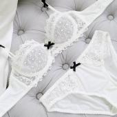 Mode sexy Spitzen BH ultra Dünnen Transparenten plus Size and red Mädchen Büstenhaltersatz Unterwäsche