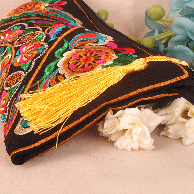 Nationalen Stil Damen Taschen Kontrast Farbe Stickerei Damen Handtasche Handschlaufe Eleganten Quasten Kleine Mini