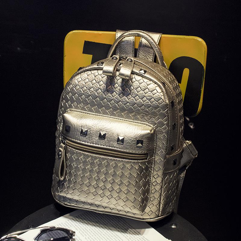 Neue Ankunft Europa Strick pu Leder Damen Rucksack Adrette Mode Niet Schultaschen 4 Farbe Metall Tasche