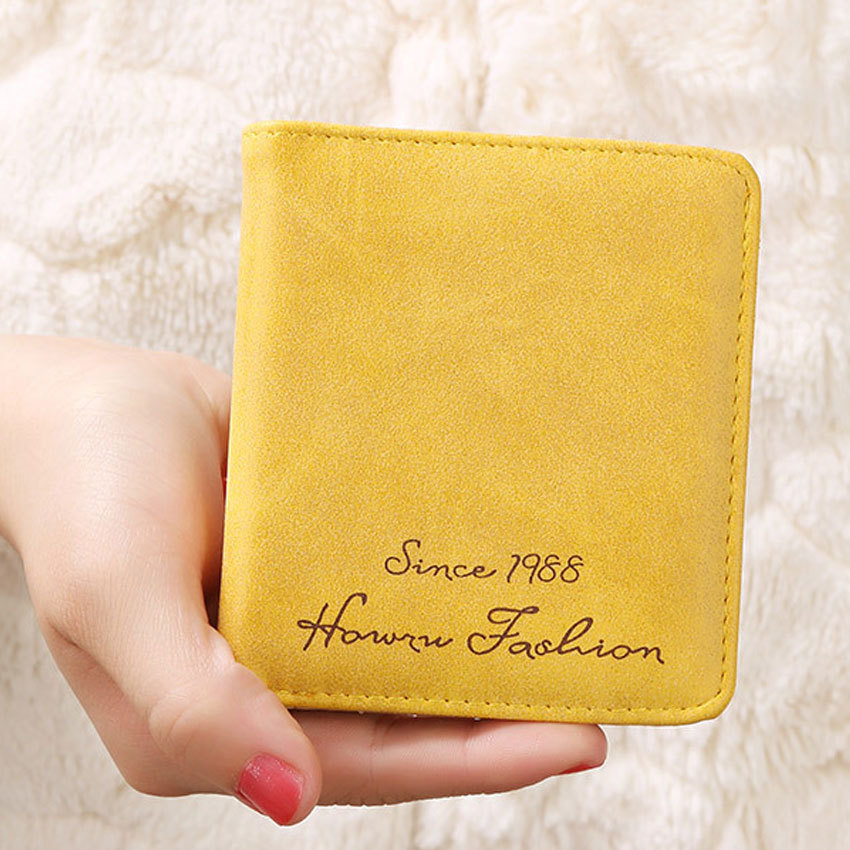 heiße neue Mode Damen Geldbörsen Mini Carteira Magica Damen Retro Matte Leder kurze Brieftasche Karte Geld